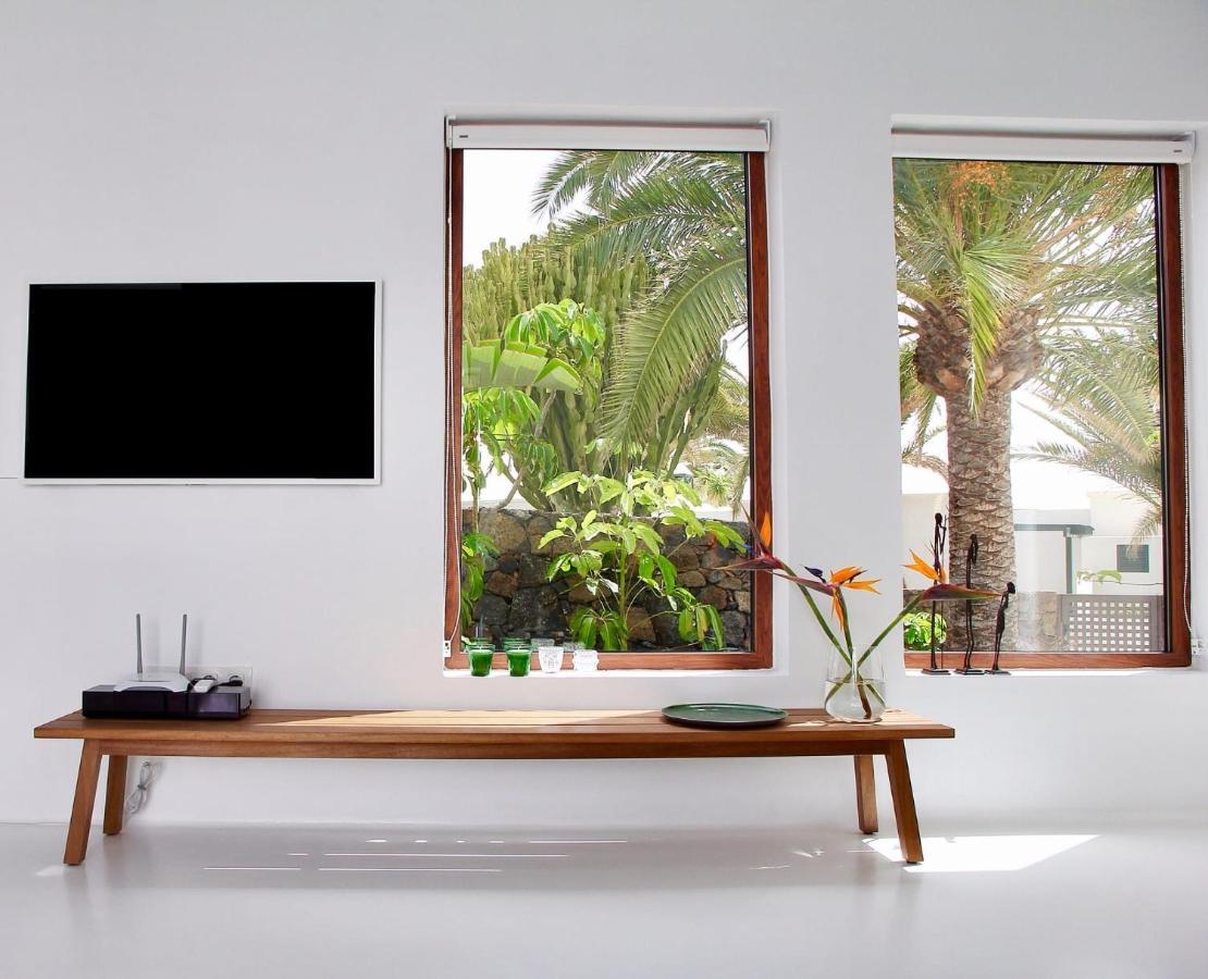 Вилла Unique, Stylish & Calm El Estanque By The Sea, Adults Only Коста-Тегисе Экстерьер фото
